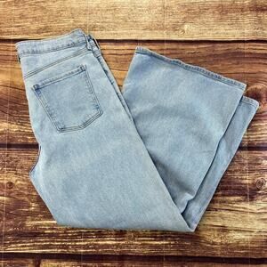 Old Navy Sky Hi Wide Leg Jeans Women 14 Light Wash Denim Extra High-Rise